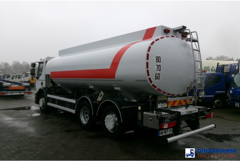Renault Premium 370 dxi 6x2 fuel tank 18.5 m3 / 5 comp / ADR 31/08/24 - Tank truck: picture 3 Renault Premium 370 dxi 6x2 fuel tank 18.5 m3 / 5 comp / ADR 31/08/24 - Tank truck: picture 3