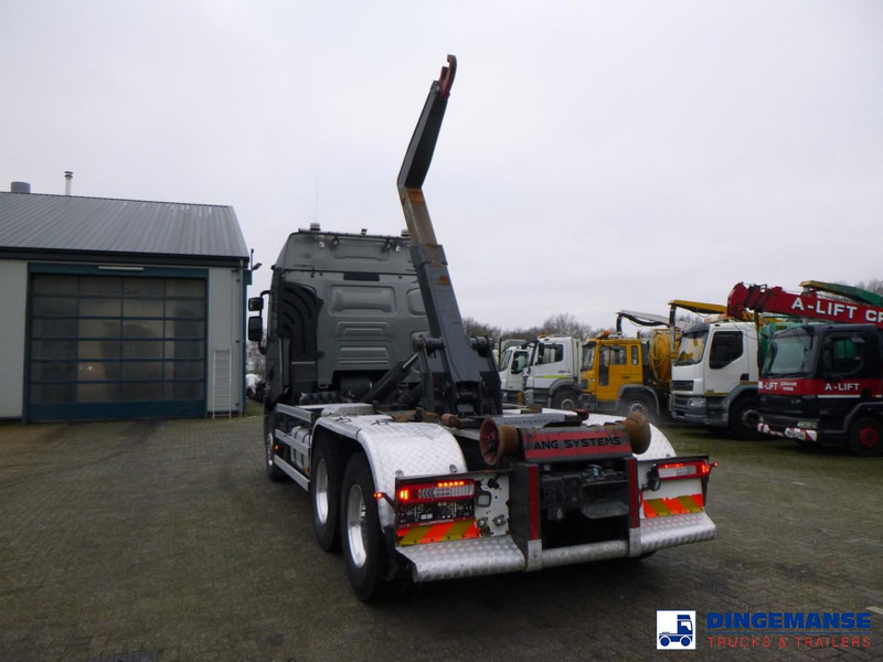 Renault T 480 6x2 Euro 6 container hook - Hook lift truck: picture 3 Renault T 480 6x2 Euro 6 container hook - Hook lift truck: picture 3