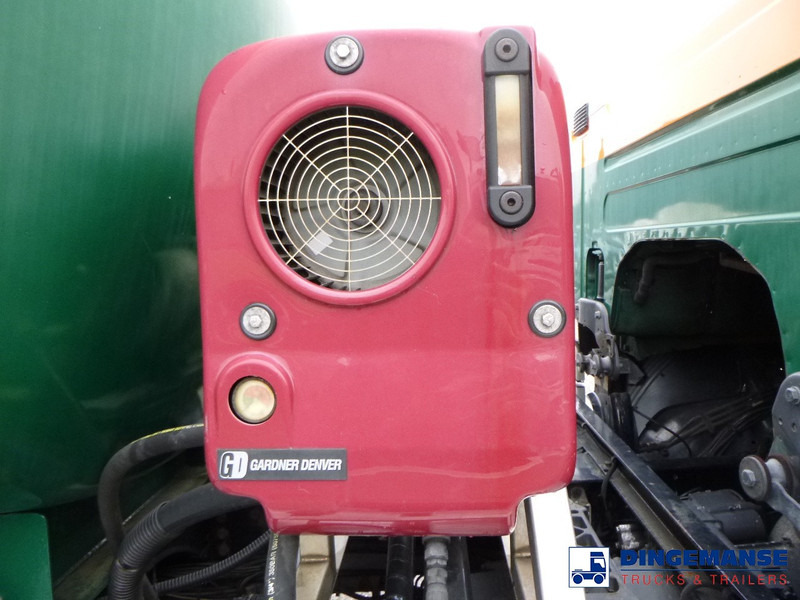 Tank truck Scania P320 6X2 RHD Argon gas tank 16 m3: picture 11