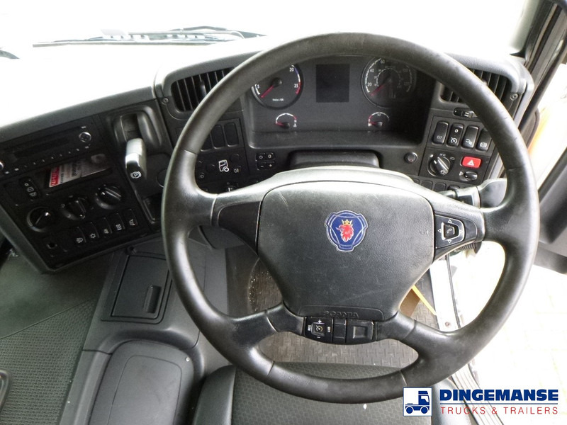 Interior photo 3: Tank truck Scania P320 6X2 RHD Argon gas tank 16 m3