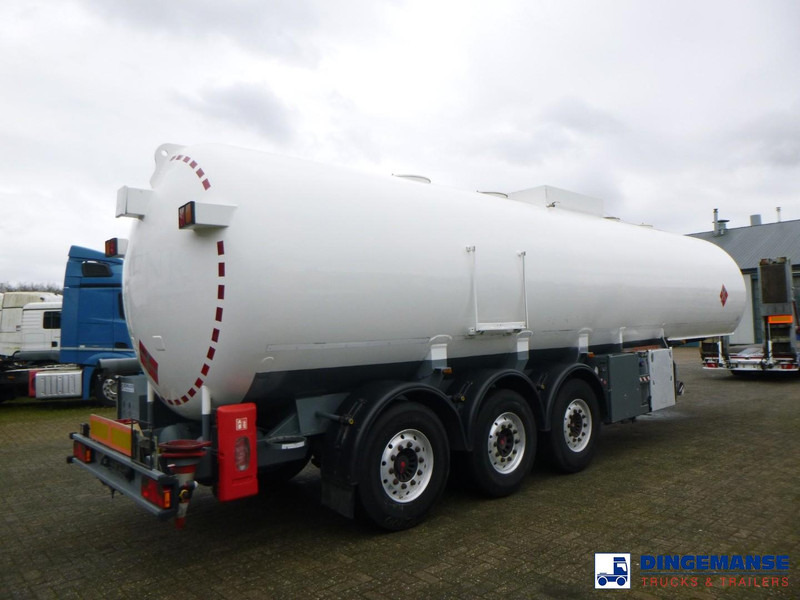 Schrader Fuel tank alu 42.7 m3 / 1 comp - Tank semi-trailer: picture 3 Schrader Fuel tank alu 42.7 m3 / 1 comp - Tank semi-trailer: picture 3