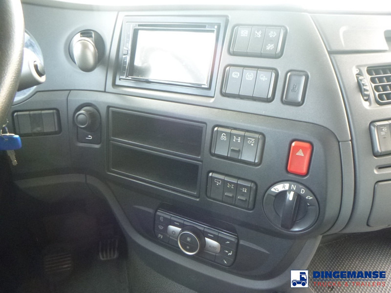 Tractor unit DAF XF 530 6x2 Euro 6: picture 19