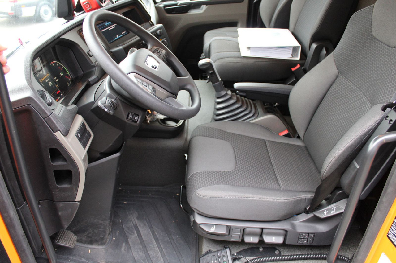 Vacuum truck MAN TGS 26.480 6x2 Kroll 13m³ WRG Wasserrückgewinner: picture 23 Vacuum truck MAN TGS 26.480 6x2 Kroll 13m³ WRG Wasserrückgewinner: picture 23