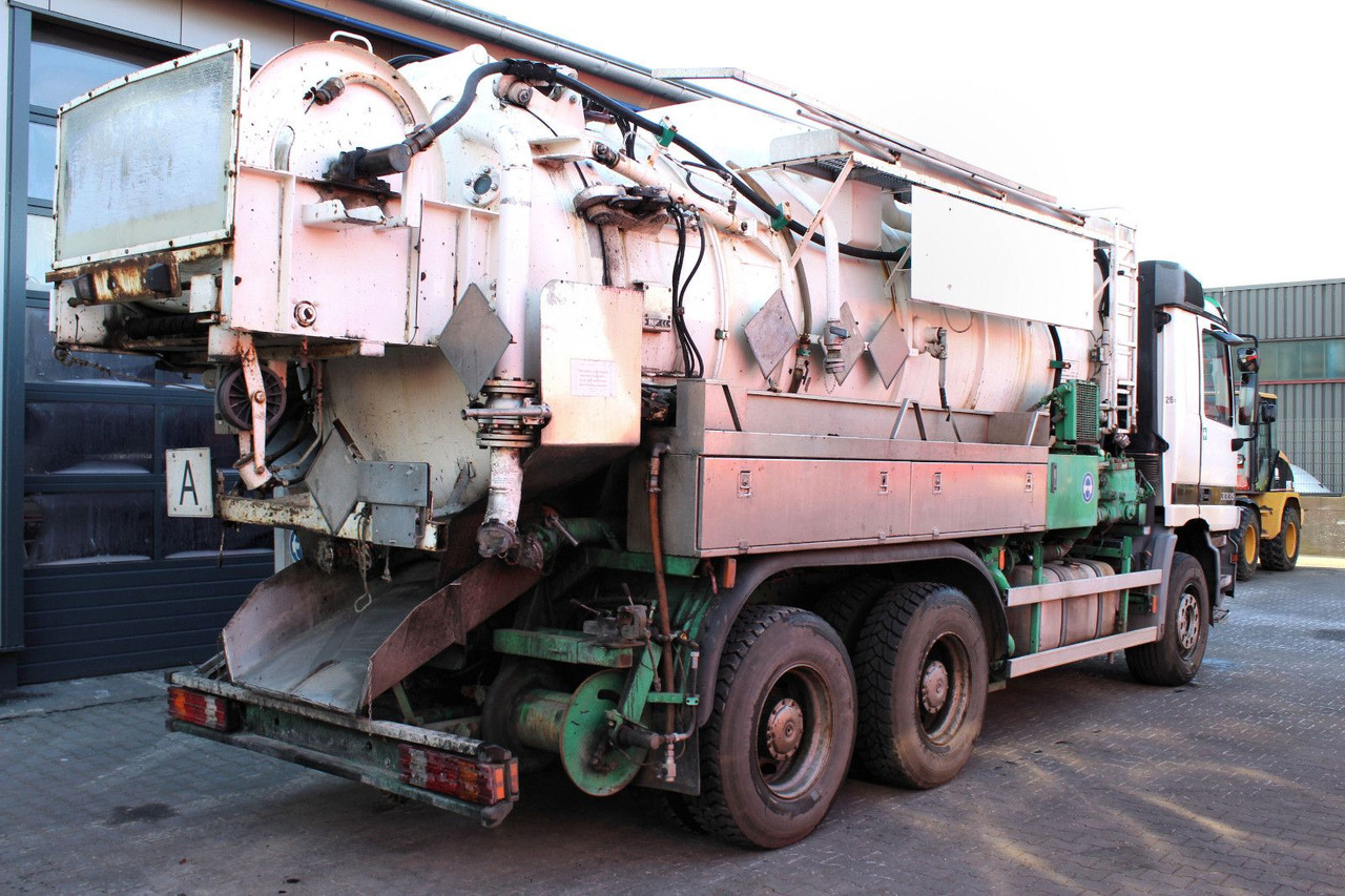 Vacuum truck Mercedes-Benz Actros 3335 6x4 Kroll 13m³ HD-Kombi ADR/GGVS V2A: picture 6