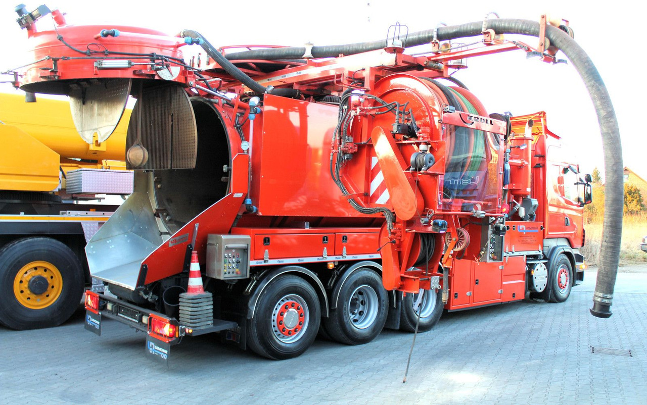 Scania R560 V8 8x4 Kroll 20m³ WRG 2x HD-Pumpe 620 Liter - Vacuum truck: picture 3 Scania R560 V8 8x4 Kroll 20m³ WRG 2x HD-Pumpe 620 Liter - Vacuum truck: picture 3