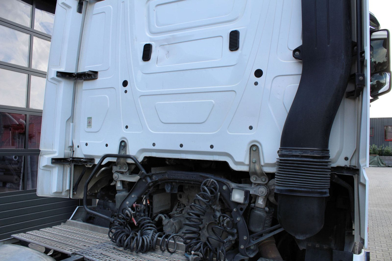 Tractor unit Mercedes-Benz Actros 1853 4x2 LS +Hydraulik + neuer AT-Motor: picture 10