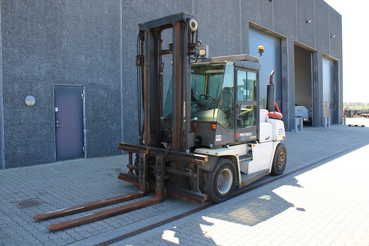 Kalmar DCE80-6 - Diesel forklift: picture 2 Kalmar DCE80-6 - Diesel forklift: picture 2
