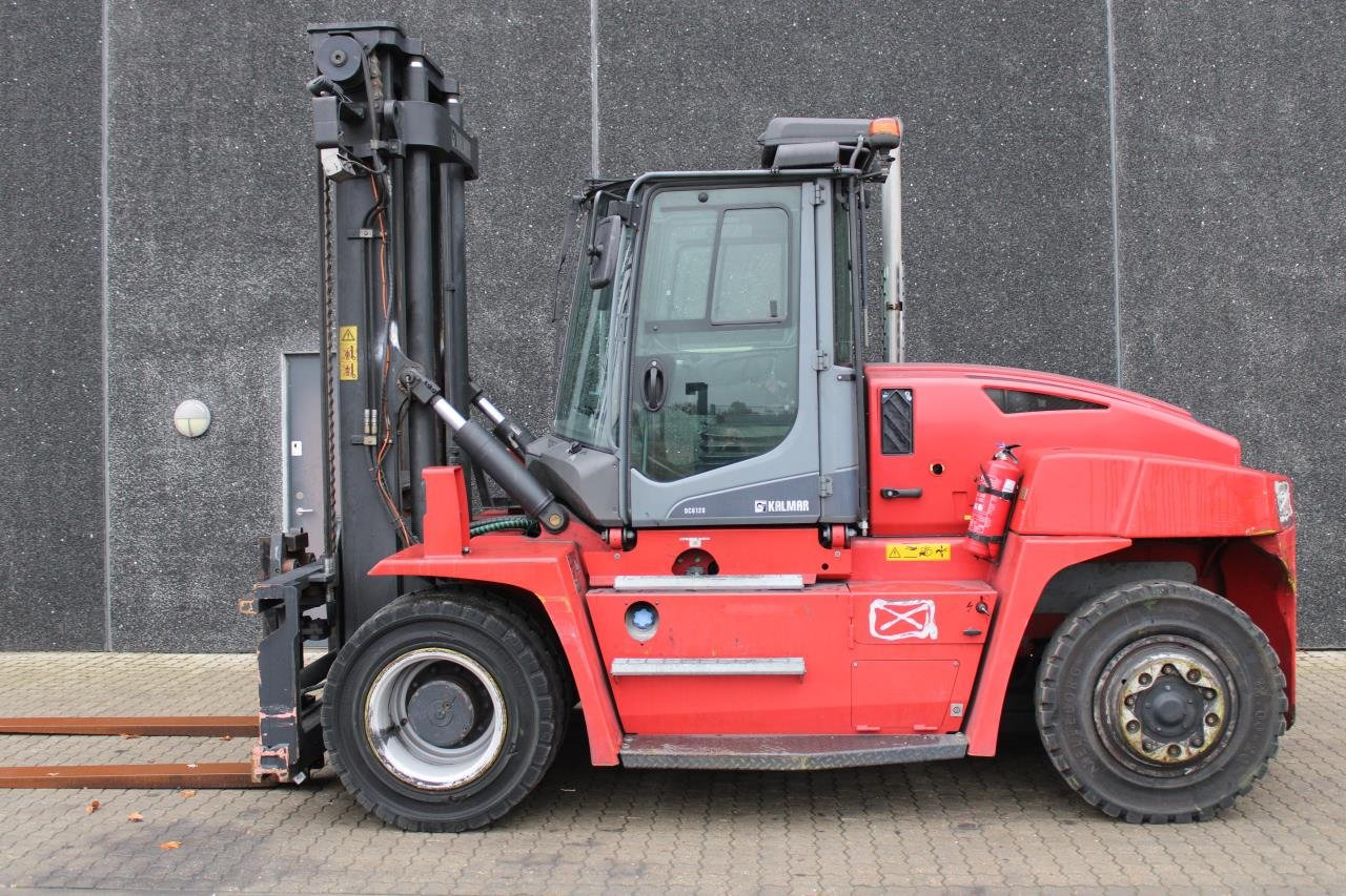 Kalmar DCG120-6 - Diesel forklift: picture 1 Kalmar DCG120-6 - Diesel forklift: picture 1