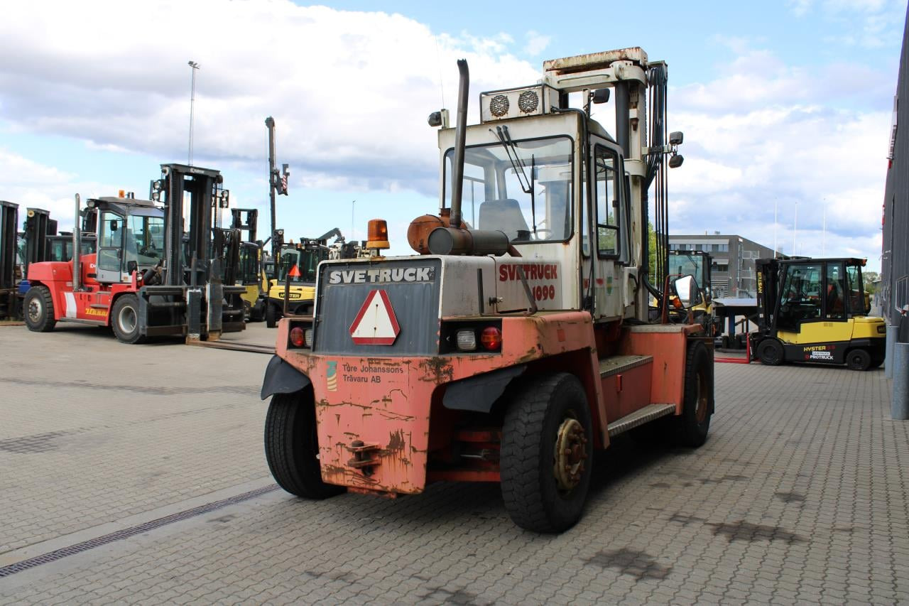 SveTruck 10-900 - Diesel forklift: picture 3 SveTruck 10-900 - Diesel forklift: picture 3