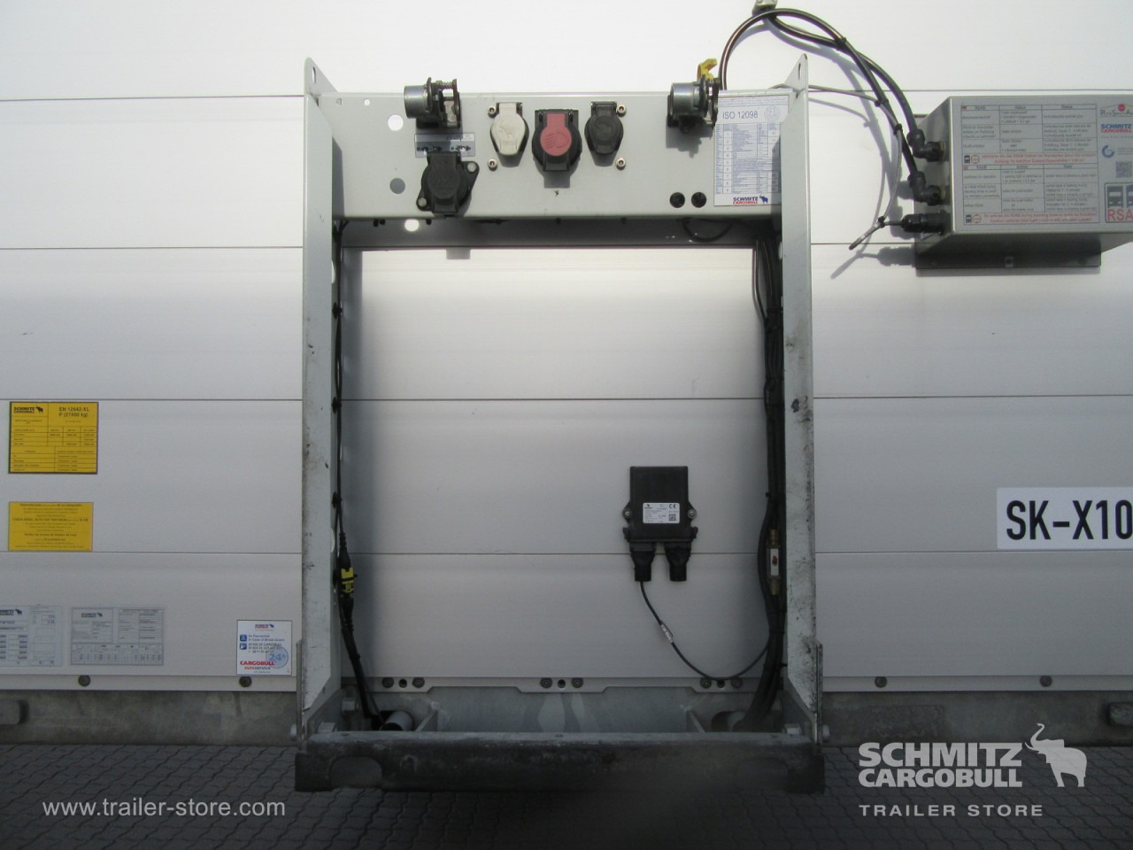 SCHMITZ Auflieger Curtainsider Standard - Curtainsider semi-trailer: picture 5 SCHMITZ Auflieger Curtainsider Standard - Curtainsider semi-trailer: picture 5