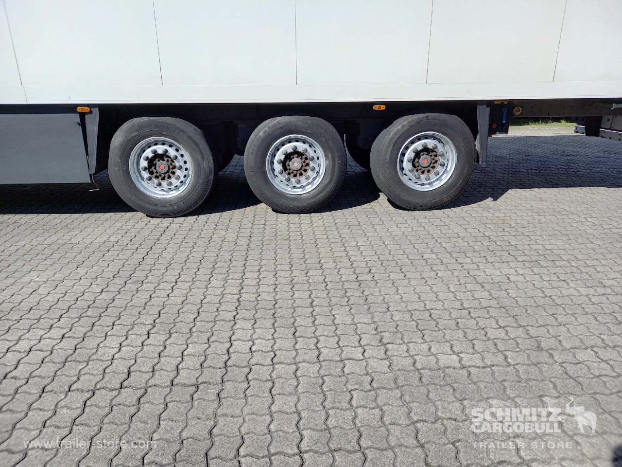 SCHMITZ Auflieger Tiefkühler Fleischhang - Isothermal semi-trailer: picture 2 SCHMITZ Auflieger Tiefkühler Fleischhang - Isothermal semi-trailer: picture 2