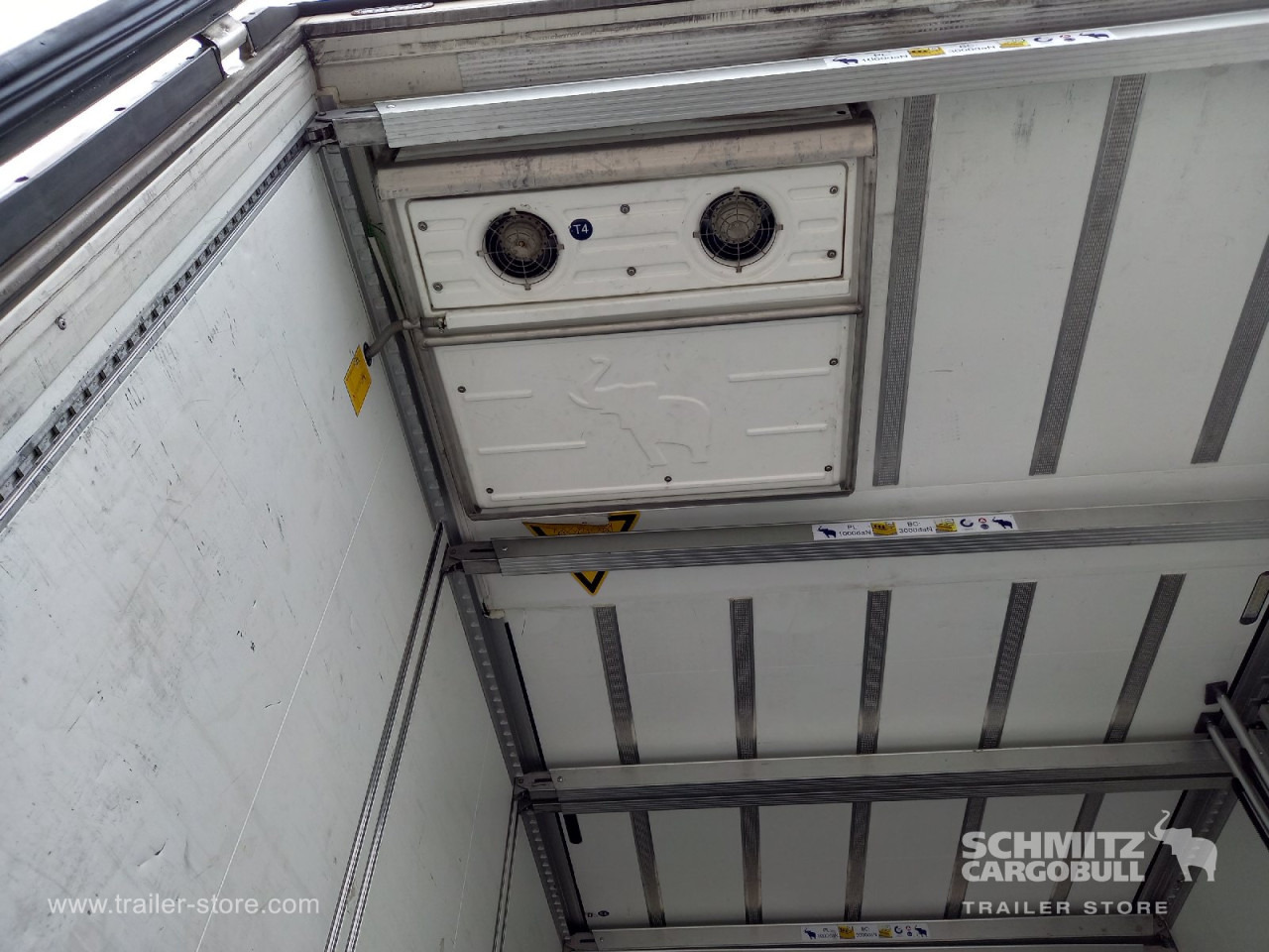 SCHMITZ Auflieger Tiefkühler Multitemp Double deck - Isothermal semi-trailer: picture 4 SCHMITZ Auflieger Tiefkühler Multitemp Double deck - Isothermal semi-trailer: picture 4