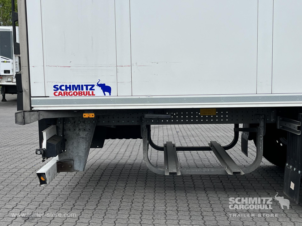 SCHMITZ Auflieger Tiefkühler Standard Double deck - Isothermal semi-trailer: picture 2 SCHMITZ Auflieger Tiefkühler Standard Double deck - Isothermal semi-trailer: picture 2