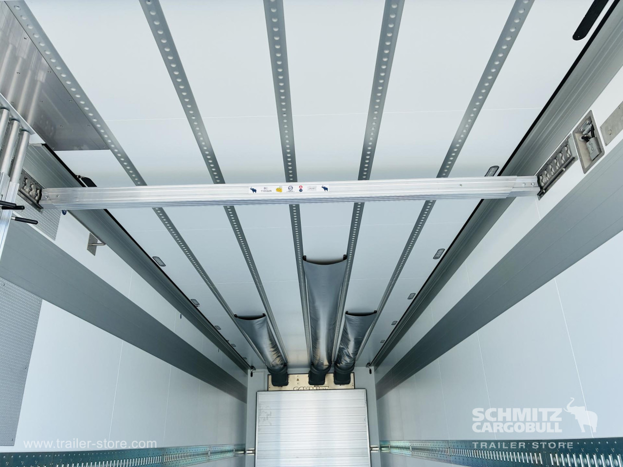 SCHMITZ Auflieger Tiefkühler Standard Taillift - Isothermal semi-trailer: picture 4 SCHMITZ Auflieger Tiefkühler Standard Taillift - Isothermal semi-trailer: picture 4
