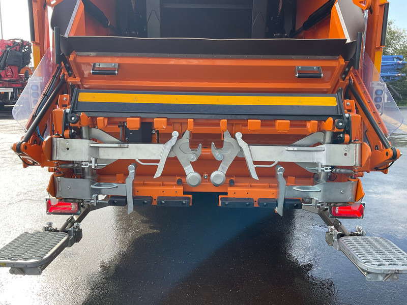 Garbage truck DAF FAG XD 340 Geesink 20m³ GEC Welvaarts weegsysteem: picture 9