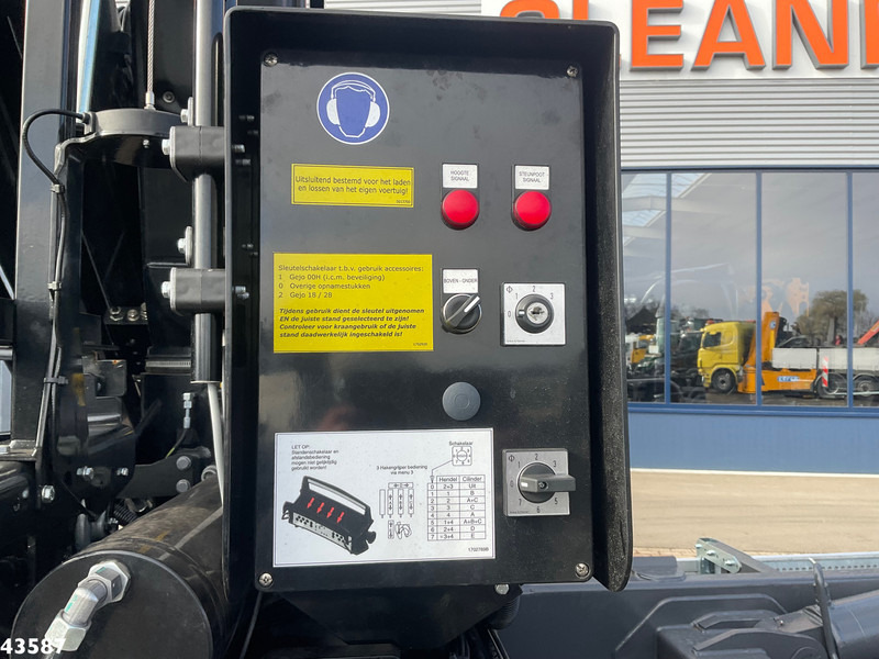 Hook lift truck, Crane truck DAF FAN CF 430 Hiab 25 Tonmeter laadkraan: picture 9