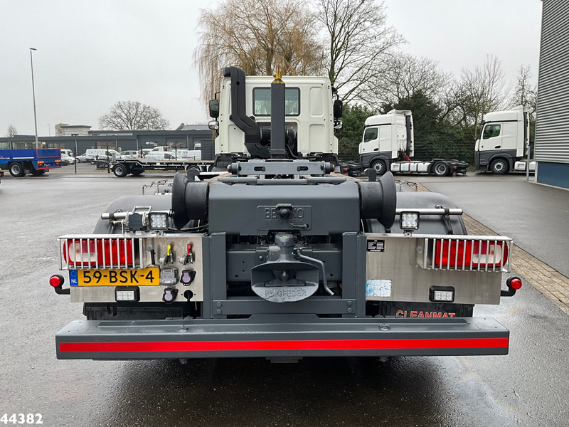 DAF FAS CF 430 Euro 6 VDL 25 Ton haakarmsysteem - Hook lift truck: picture 4 DAF FAS CF 430 Euro 6 VDL 25 Ton haakarmsysteem - Hook lift truck: picture 4