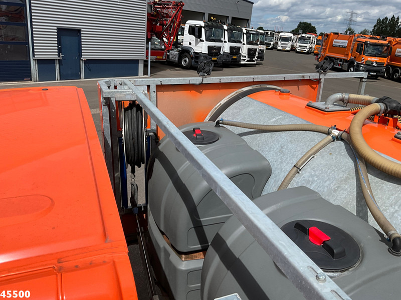 Vacuum truck Iveco Daily 35C14 Euro 6 ROM Toilet servicewagen: picture 10