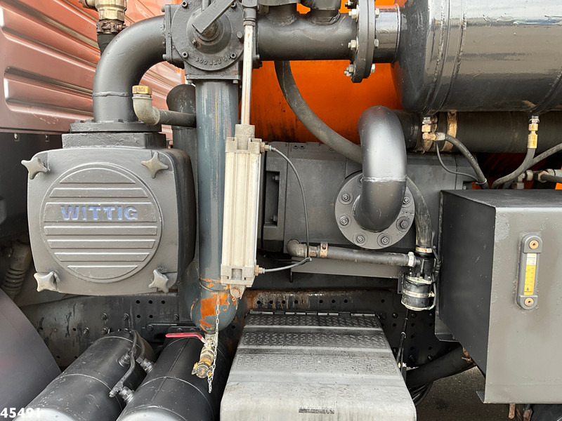 Vacuum truck MAN 26.400 Kroll 14.5m³ kolkenzuiger Euro 2 Manual Gearbox: picture 18