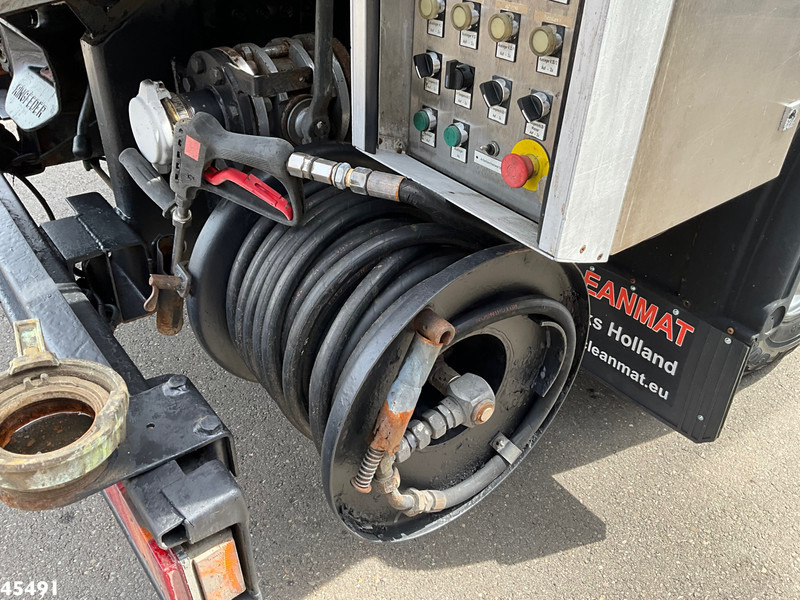 Vacuum truck MAN 26.400 Kroll 14.5m³ kolkenzuiger Euro 2 Manual Gearbox: picture 15