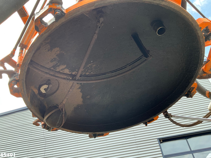 Vacuum truck MAN 26.400 Kroll 14.5m³ kolkenzuiger Euro 2 Manual Gearbox: picture 13