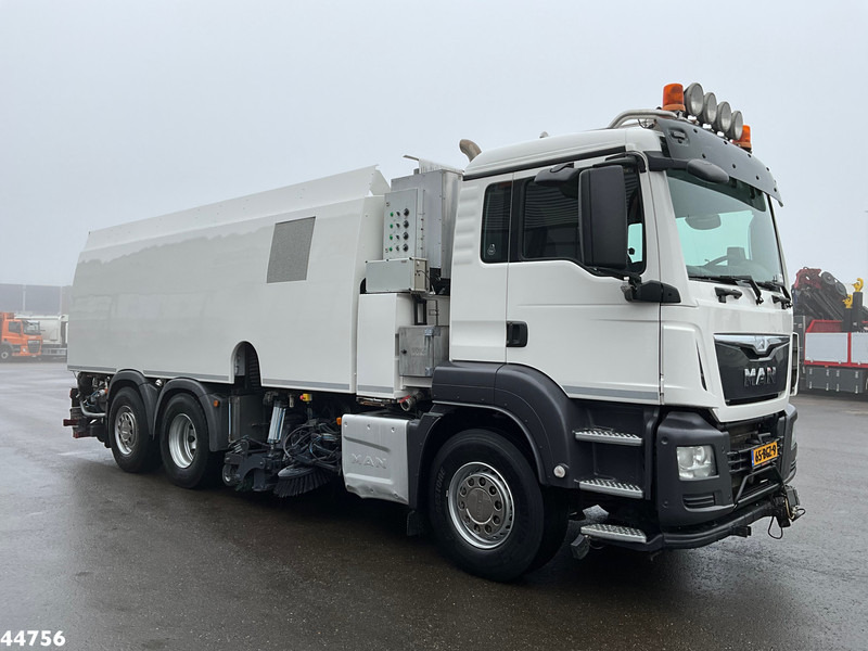 MAN TGS 26.440 Euro 6 Beam S14000 Wegdekreiniger - Road sweeper: picture 5 MAN TGS 26.440 Euro 6 Beam S14000 Wegdekreiniger - Road sweeper: picture 5