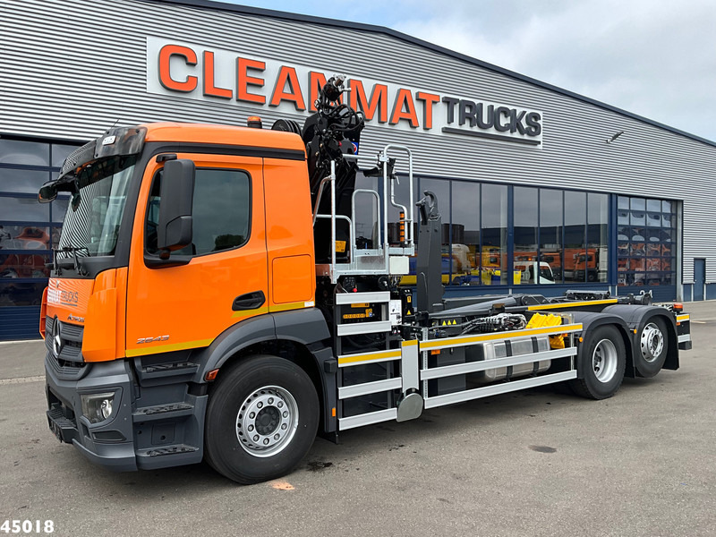 Mercedes-Benz Actros 2543 HMF 23 Tonmeter laadkraan - Hook lift truck, Crane truck: picture 2 Mercedes-Benz Actros 2543 HMF 23 Tonmeter laadkraan - Hook lift truck, Crane truck: picture 2