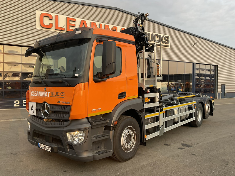 Mercedes-Benz Actros 2643 Euro 6 HMF 23 Tonmeter laadkraan - Hook lift truck, Crane truck: picture 2 Mercedes-Benz Actros 2643 Euro 6 HMF 23 Tonmeter laadkraan - Hook lift truck, Crane truck: picture 2