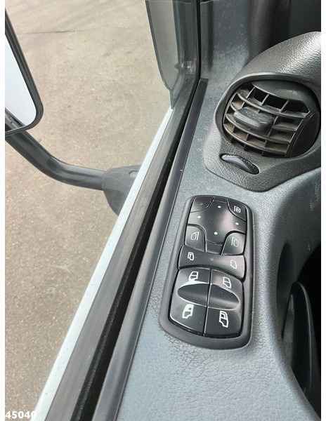 Leasing of Mercedes-Benz Actros 4141 8x4 manual Hiab 32 Tonmeter laadkraan + Fly-jib Mercedes-Benz Actros 4141 8x4 manual Hiab 32 Tonmeter laadkraan + Fly-jib: picture 19 Leasing of Mercedes-Benz Actros 4141 8x4 manual Hiab 32 Tonmeter laadkraan + Fly-jib Mercedes-Benz Actros 4141 8x4 manual Hiab 32 Tonmeter laadkraan + Fly-jib: picture 19