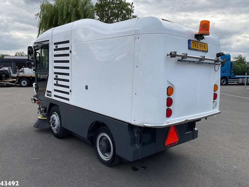 Ravo 540 - Road sweeper: picture 5 Ravo 540 - Road sweeper: picture 5