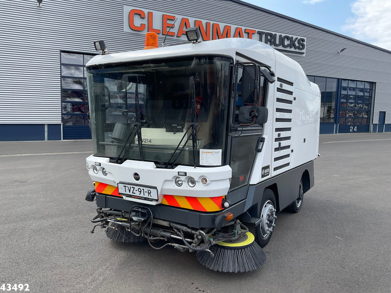 Ravo 540 - Road sweeper: picture 1 Ravo 540 - Road sweeper: picture 1