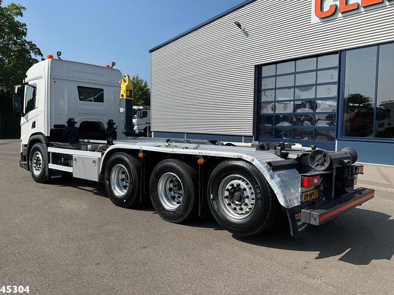 Scania P 450 8x4 VDL 25 Ton haakarmsysteem Just 172.088 km! - Hook lift truck: picture 5 Scania P 450 8x4 VDL 25 Ton haakarmsysteem Just 172.088 km! - Hook lift truck: picture 5