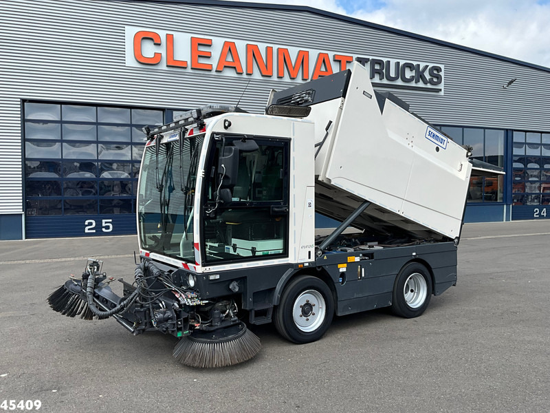 Schmidt Cleango 500 Compact Euro 6 with 3-rd brush - Road sweeper: picture 1 Schmidt Cleango 500 Compact Euro 6 with 3-rd brush - Road sweeper: picture 1