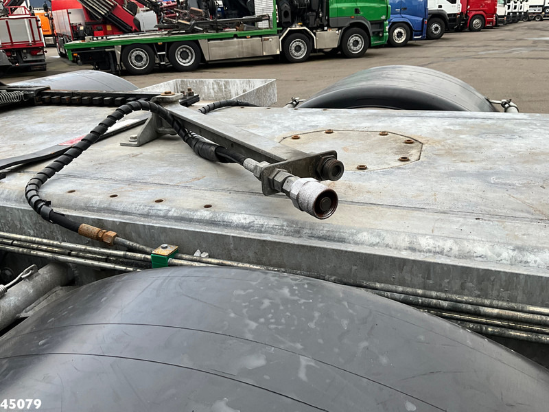 Leasing of Tatra T 158 8x6 Euro 6 HMF 85 Tonmeter laadkraan + Fly-Jib Just 147.844 km! Tatra T 158 8x6 Euro 6 HMF 85 Tonmeter laadkraan + Fly-Jib Just 147.844 km!: picture 16