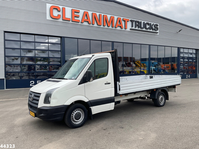 Volkswagen Crafter 35 2.5 TDI - Dropside/ Flatbed truck: picture 1 Volkswagen Crafter 35 2.5 TDI - Dropside/ Flatbed truck: picture 1