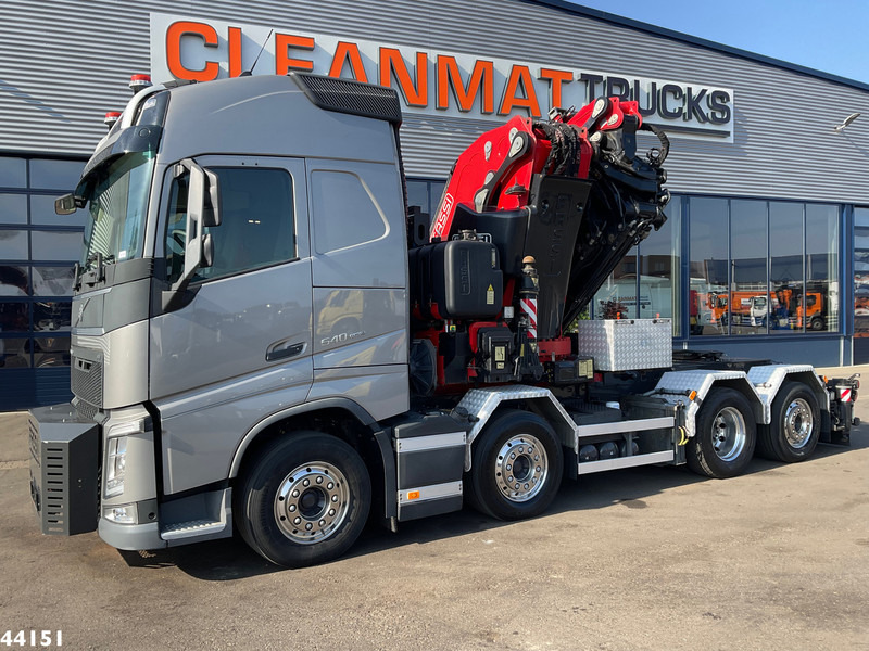 Volvo FH 540 Fassi 165 Tonmeter laadkraan + Fly-Jib Just 104.869 km! - Crane truck: picture 3 Volvo FH 540 Fassi 165 Tonmeter laadkraan + Fly-Jib Just 104.869 km! - Crane truck: picture 3