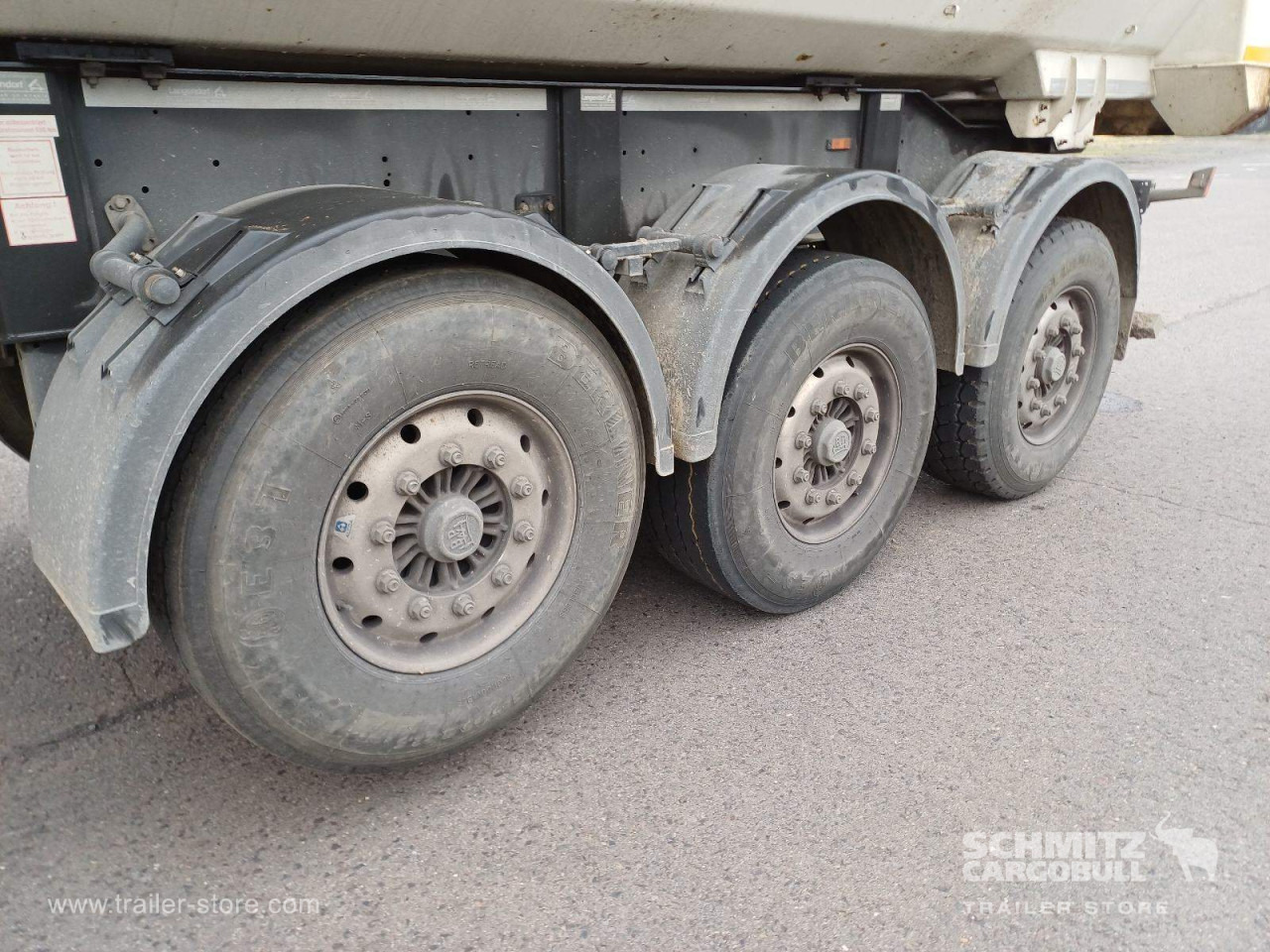 LANGENDORF Auflieger Kipper Stahlrundmulde 24m³ - Tipper semi-trailer: picture 2 LANGENDORF Auflieger Kipper Stahlrundmulde 24m³ - Tipper semi-trailer: picture 2