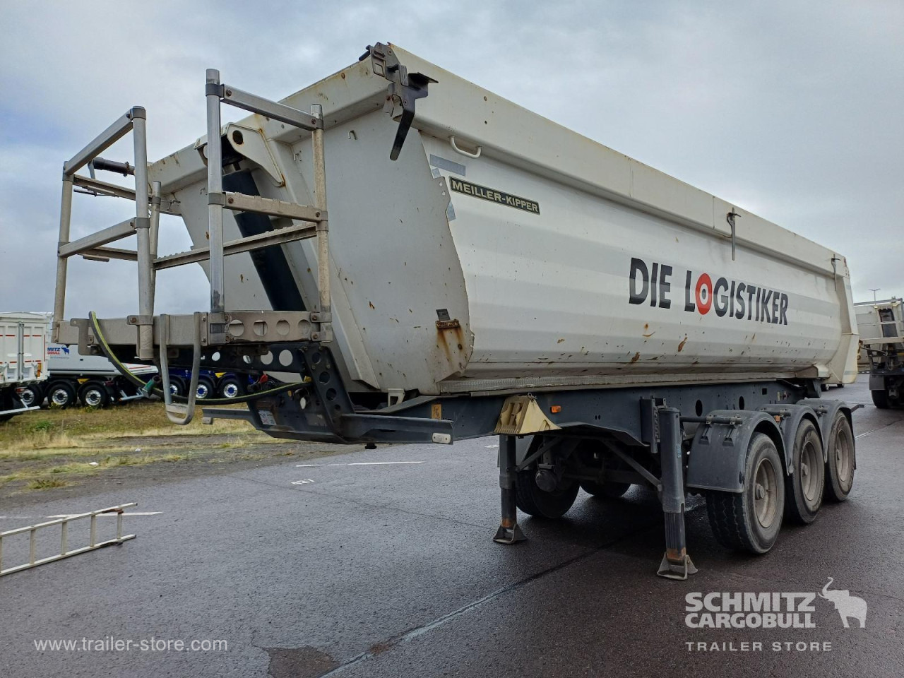 MEILLER Auflieger Kipper Stahlrundmulde 26m³ - Tipper semi-trailer: picture 5 MEILLER Auflieger Kipper Stahlrundmulde 26m³ - Tipper semi-trailer: picture 5