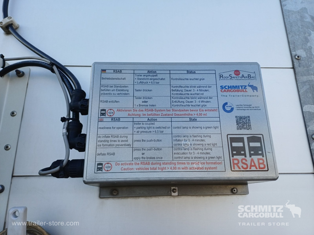 SCHMITZ Auflieger Curtainsider Mega - Curtainsider semi-trailer: picture 3 SCHMITZ Auflieger Curtainsider Mega - Curtainsider semi-trailer: picture 3