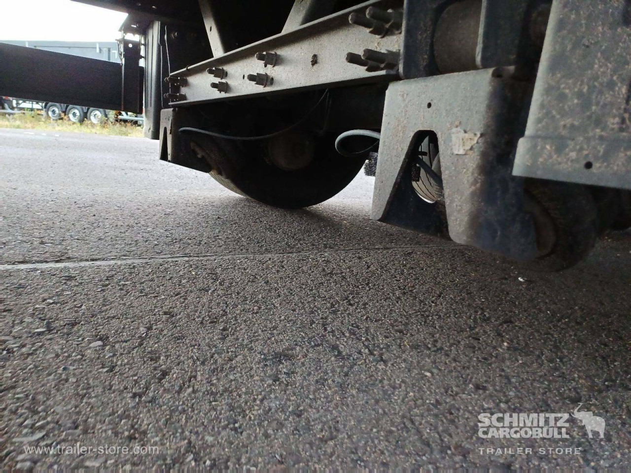 SCHMITZ Auflieger Curtainsider Mega - Curtainsider semi-trailer: picture 4 SCHMITZ Auflieger Curtainsider Mega - Curtainsider semi-trailer: picture 4
