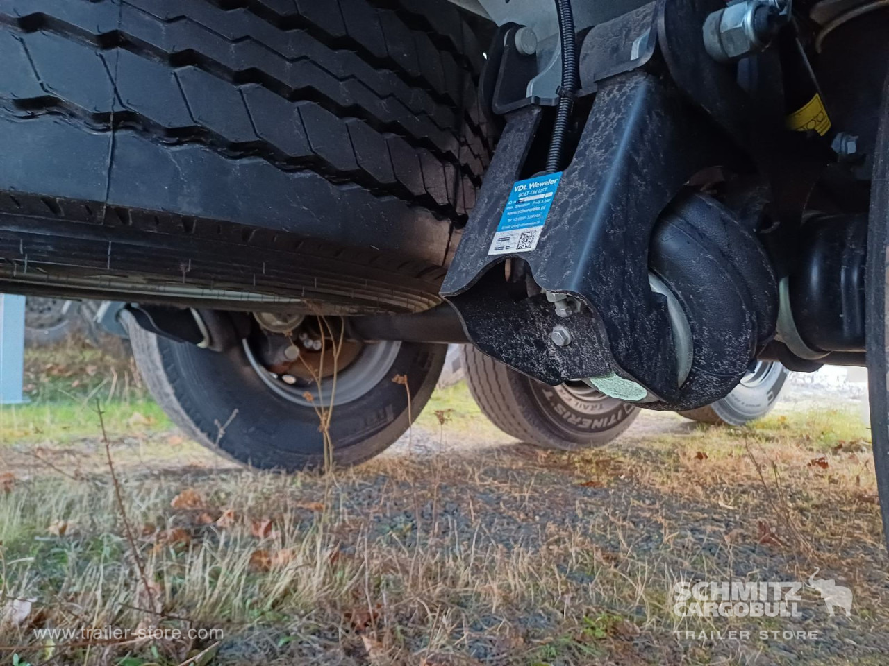 SCHMITZ Auflieger Kipper Stahlrundmulde 27m³ - Tipper semi-trailer: picture 2 SCHMITZ Auflieger Kipper Stahlrundmulde 27m³ - Tipper semi-trailer: picture 2