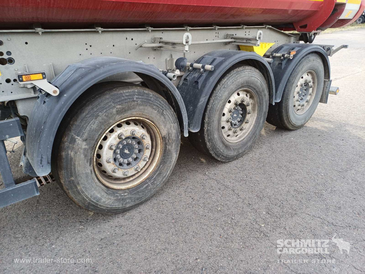 SCHMITZ Auflieger Kipper Stahlrundmulde 28m³ - Tipper semi-trailer: picture 2 SCHMITZ Auflieger Kipper Stahlrundmulde 28m³ - Tipper semi-trailer: picture 2