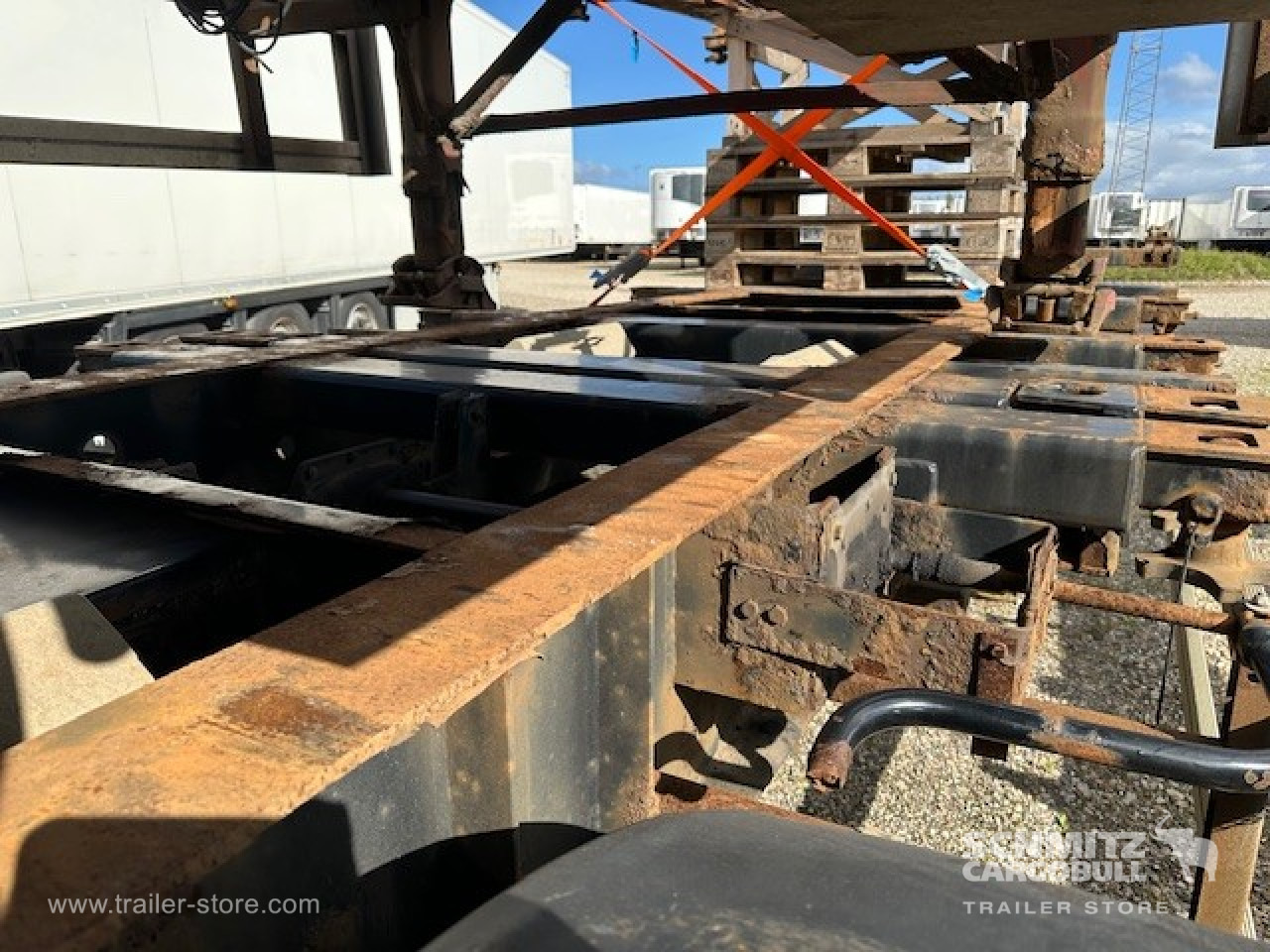 HFR Containerchassis Standard - Container transporter/ Swap body semi-trailer: picture 4 HFR Containerchassis Standard - Container transporter/ Swap body semi-trailer: picture 4