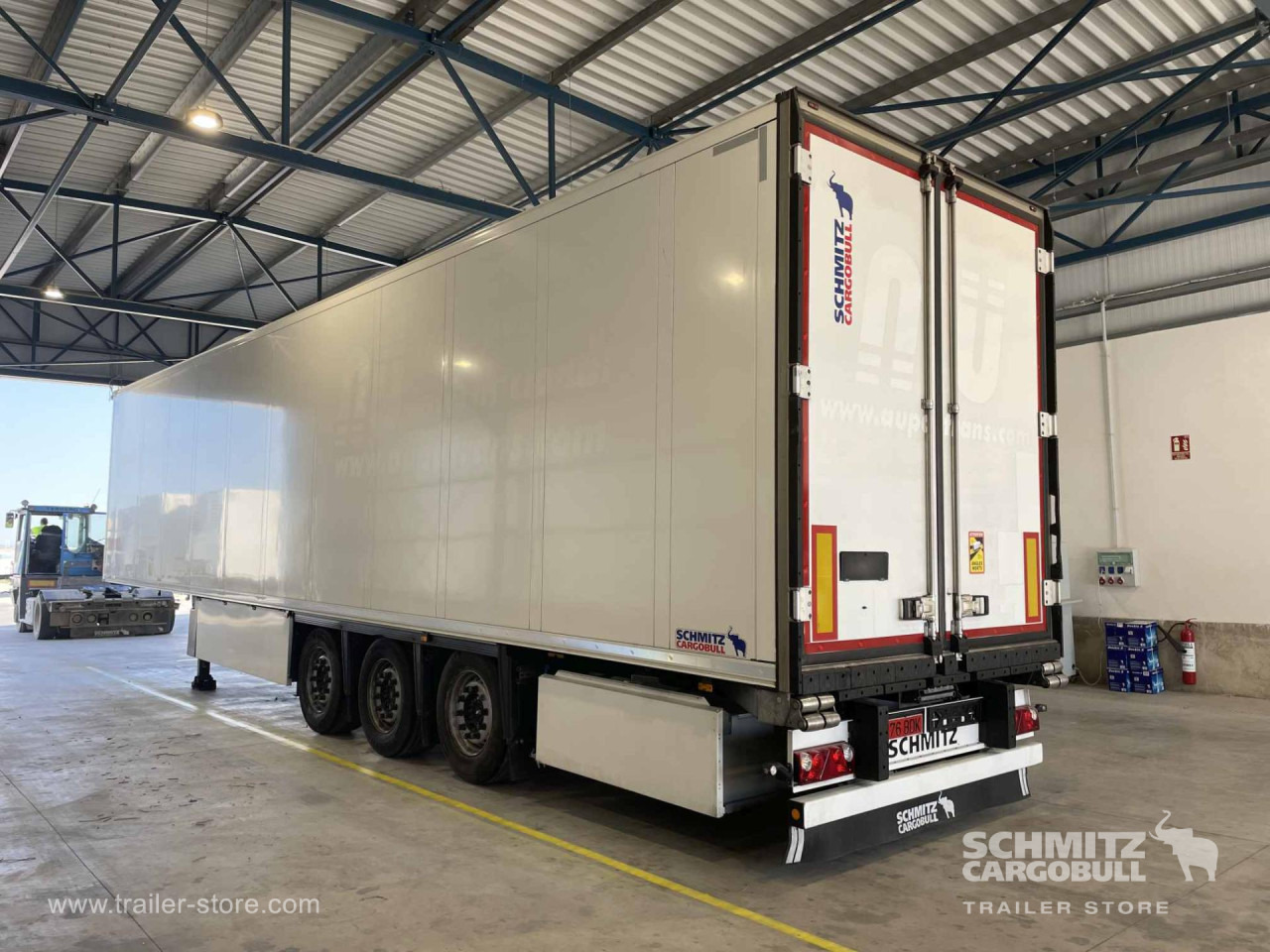 SCHMITZ Semiremolque Frigo Standard - Isothermal semi-trailer: picture 4 SCHMITZ Semiremolque Frigo Standard - Isothermal semi-trailer: picture 4