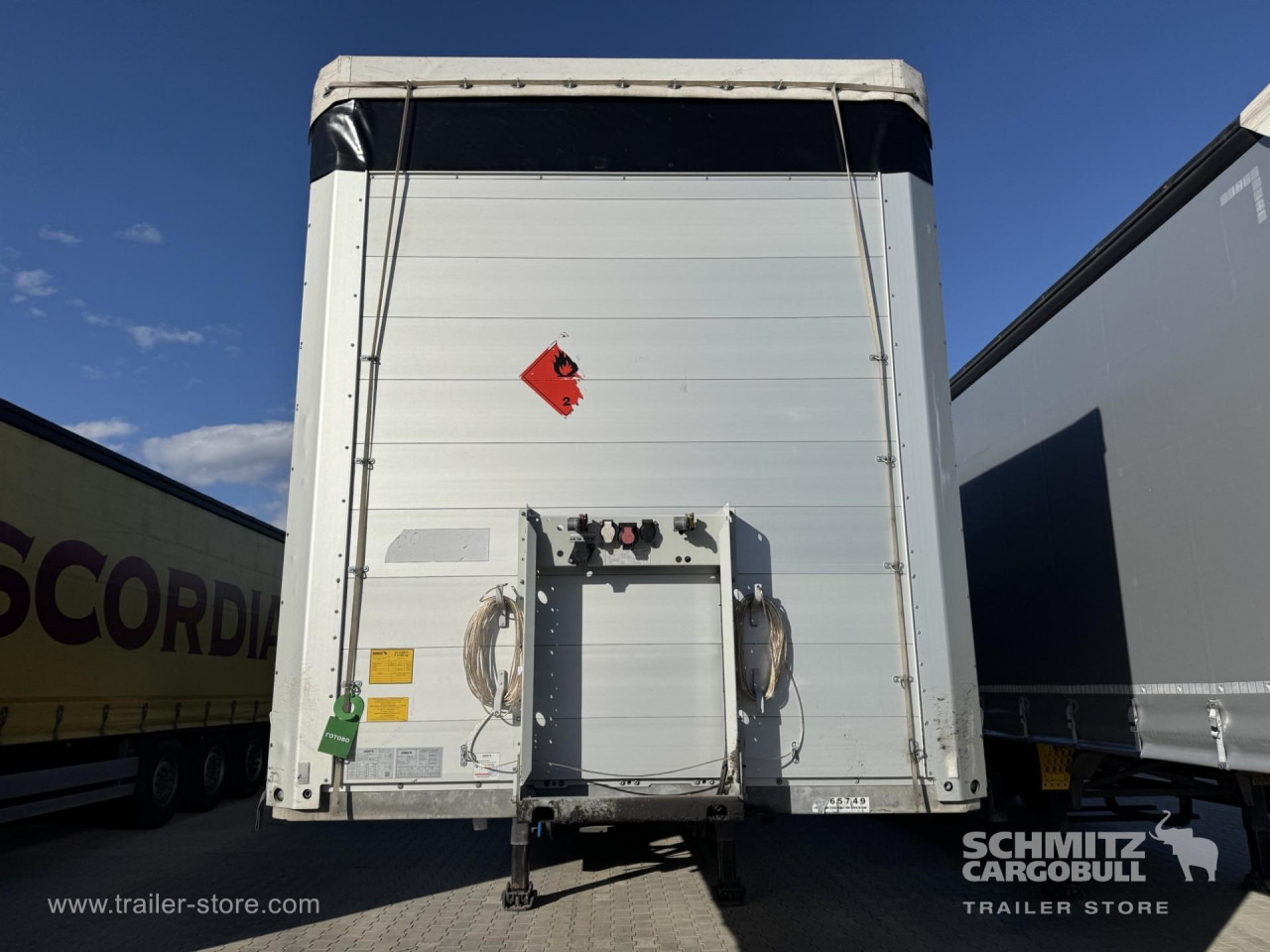 SCHMITZ Curtainsider Standard - Curtainsider semi-trailer: picture 5 SCHMITZ Curtainsider Standard - Curtainsider semi-trailer: picture 5