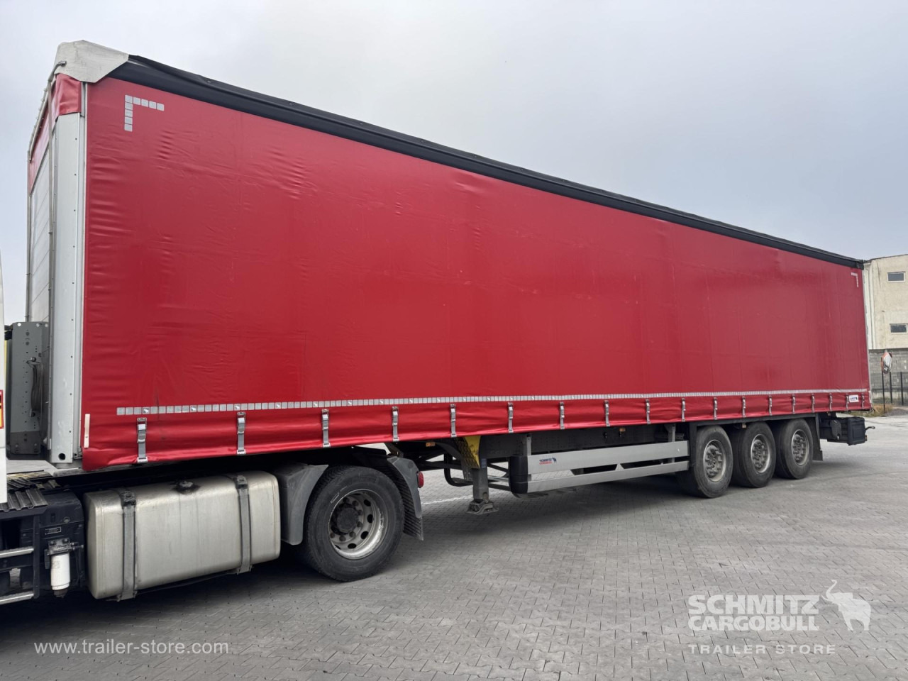 SCHMITZ Curtainsider Standard - Curtainsider semi-trailer: picture 5 SCHMITZ Curtainsider Standard - Curtainsider semi-trailer: picture 5