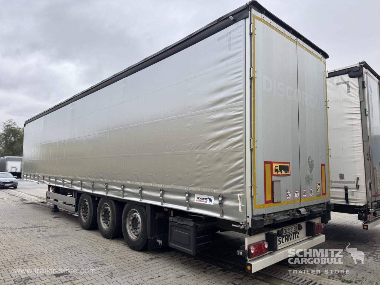 SCHMITZ Curtainsider Standard - Curtainsider semi-trailer: picture 3 SCHMITZ Curtainsider Standard - Curtainsider semi-trailer: picture 3