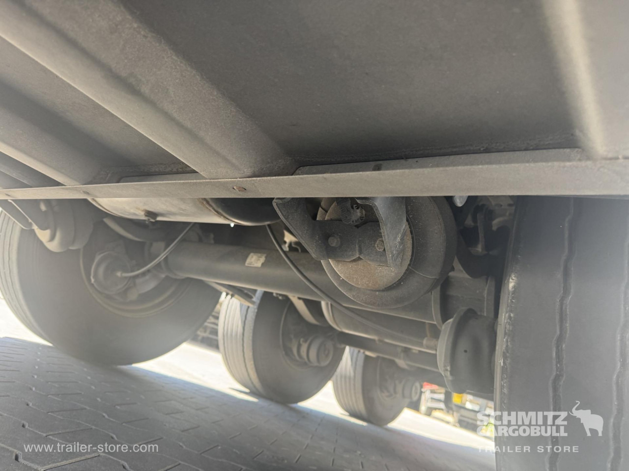 SCHMITZ Reefer Standard Double deck - Isothermal semi-trailer: picture 4 SCHMITZ Reefer Standard Double deck - Isothermal semi-trailer: picture 4