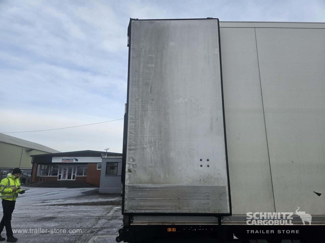 Isothermal semi-trailer SCHMITZ Reefer Multitemp: picture 13