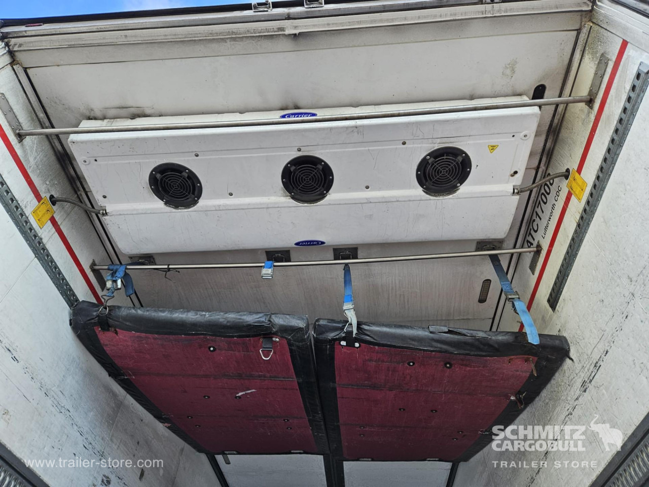 Isothermal semi-trailer SCHMITZ Reefer Multitemp: picture 6